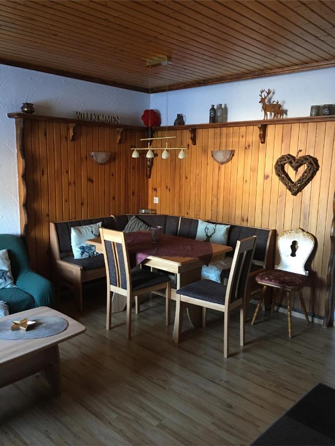 Haus Ingeborg Apartamento Dachsberg im Schwarzwald Exterior foto